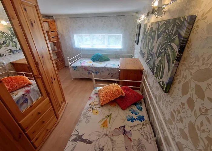 Esplanaadi 25 Pärnu